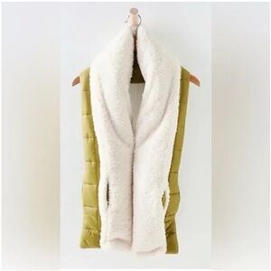 Free People Green and Cream Reversible Scarf